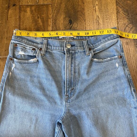 Abercrombie & Fitch Women’s The Mom High Rise Light Wash Jeans 28/6 Cotton - Picture 3 of 6